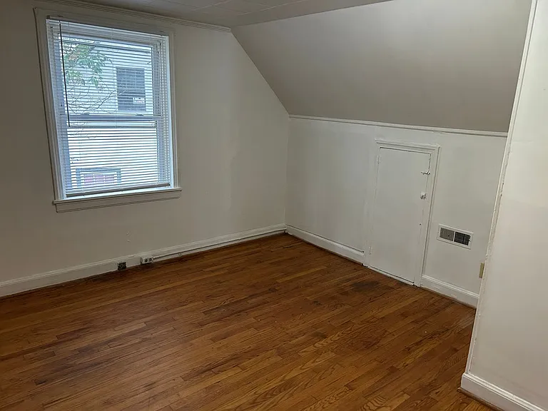 1005 Nancy Ln — Photo 16
