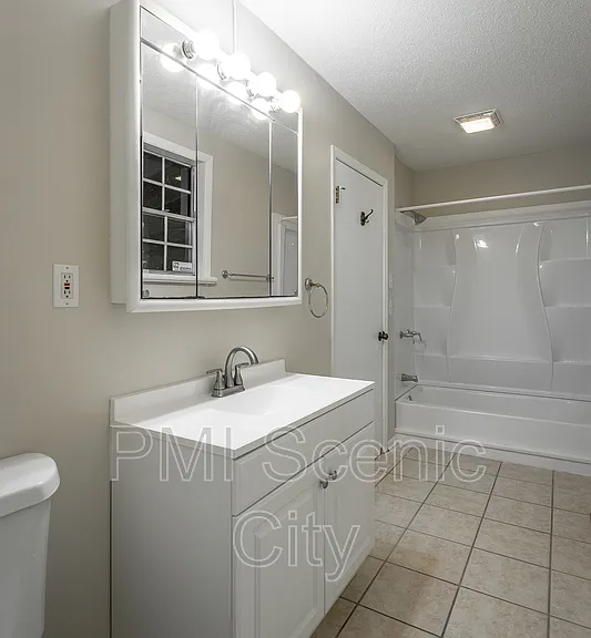 1602 Rustic Homes Ln — Photo 35