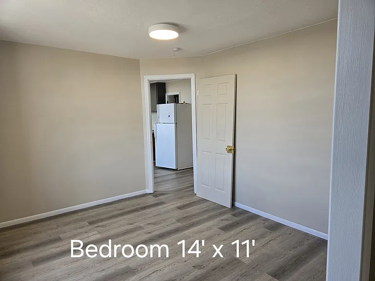 102 N Arch St — Photo 8
