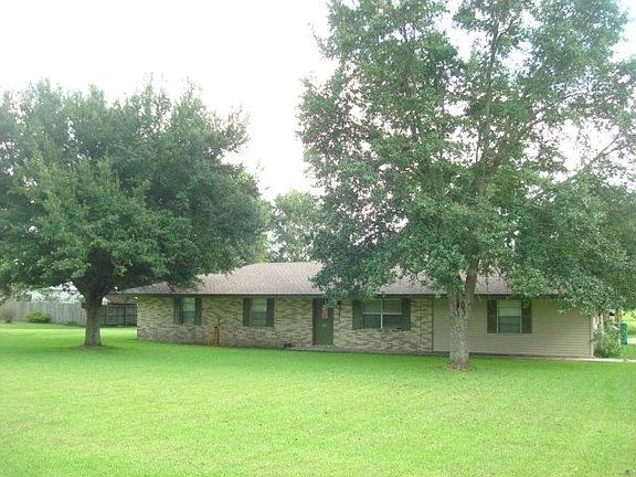 2nd image of 406 Tara Dr