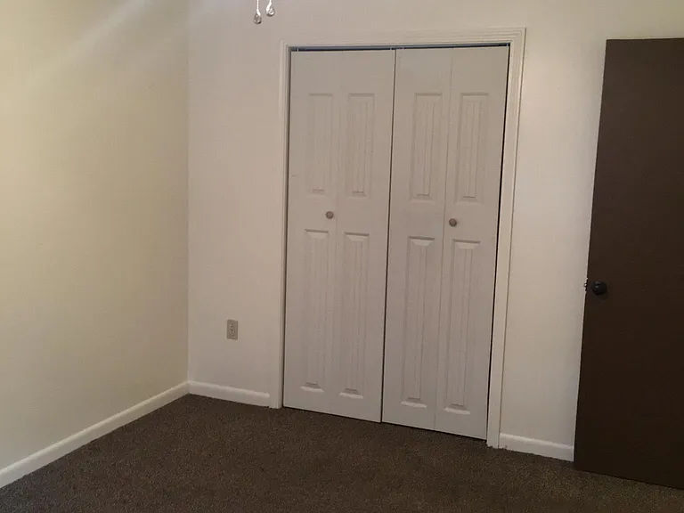 420 Steele Blvd #3 — Photo 9
