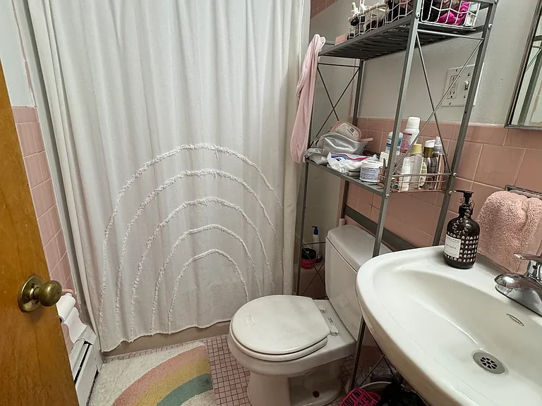 19 Mount Hood Rd #2A — Photo 15