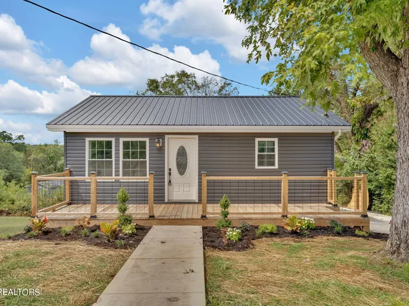 843 Martine St, Newport, TN 37821
