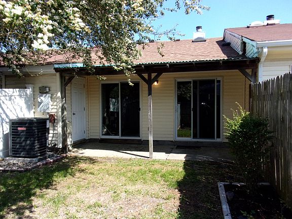 2nd image of 5591 Baccalaureate Dr
