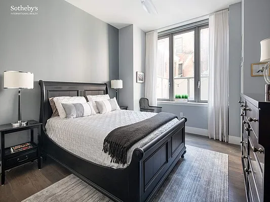 Sold by Sotheby's International Realty | media 7