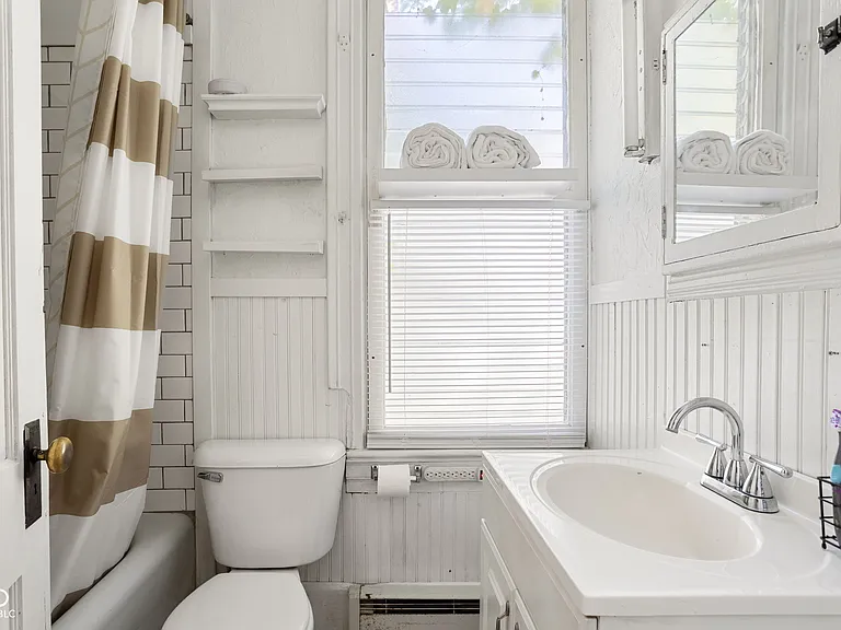 784 Woodruff Place East Dr #2 — Photo 26
