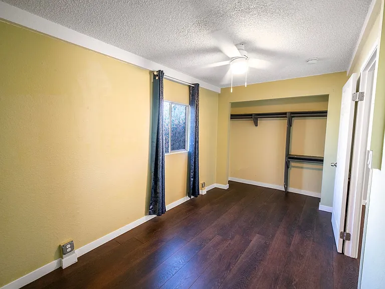 3041 Valle Ave — Photo 13