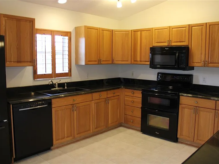 1702 Fairway Trce #1702 — Photo 7