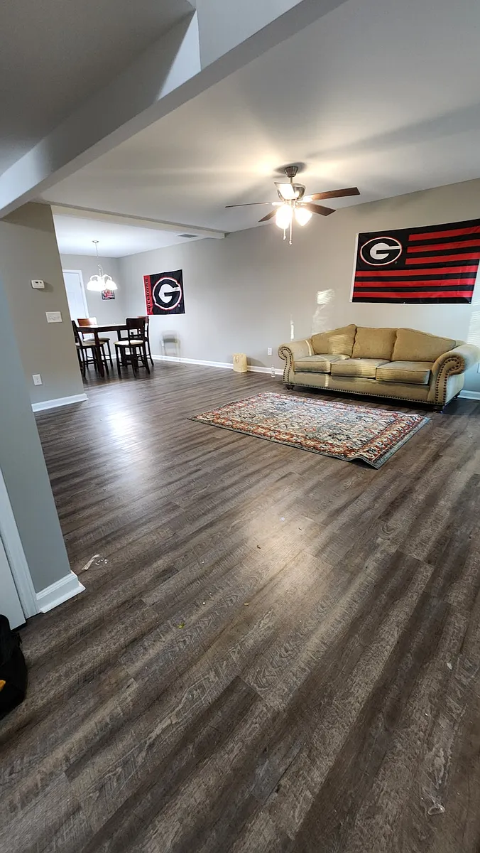 Building Photo - 362 Washington Dr #4