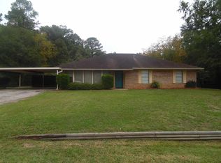 107 Honeysuckle St, Beckville, TX 75631