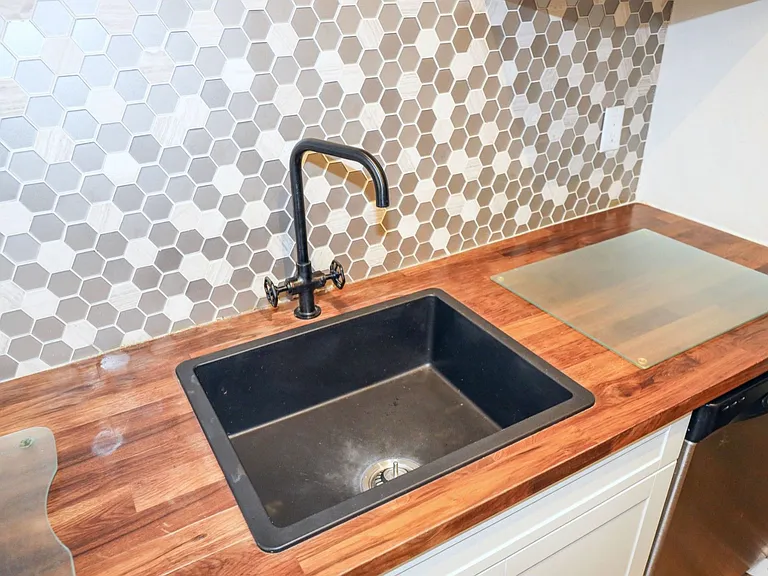 415 Stradbrook Ave #24 — Photo 8