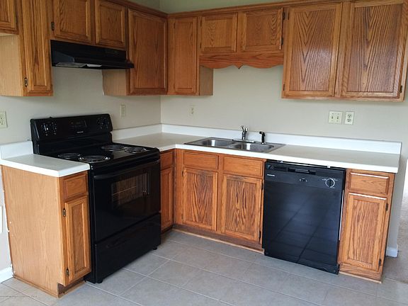 2nd image of 2560 S Avalon Dr