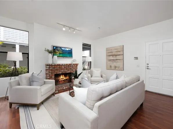 16960 Algonquin St APT 2-102, Huntington Beach, CA 92649