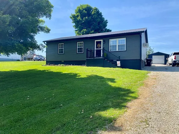 7042 Mount Gilead Rd, Maysville, KY 41056