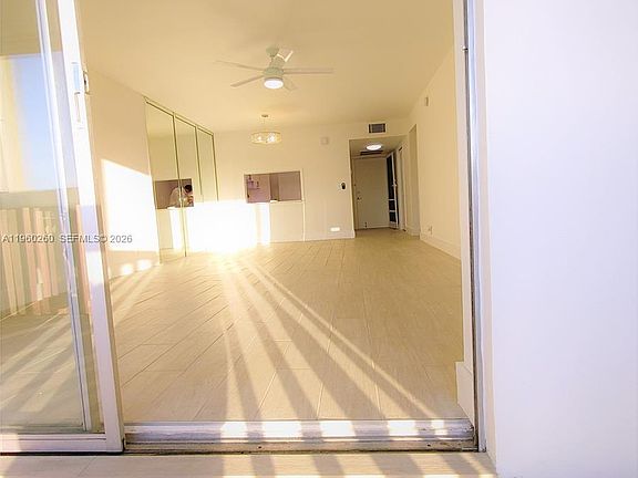 4th image of 215 SE 3rd Ave APT 307C