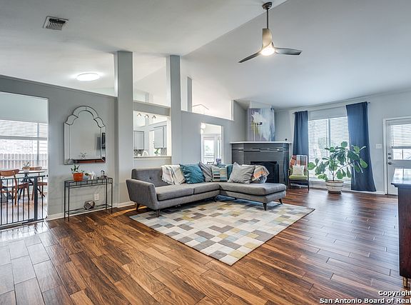 5th image of 7926 Beechnut Park Dr