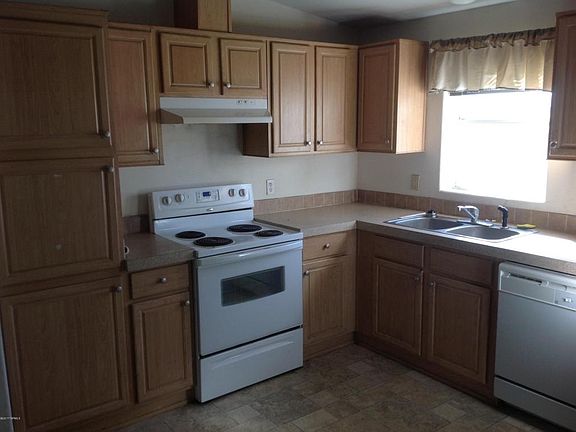 3rd image of 155 E Placita Estrella
