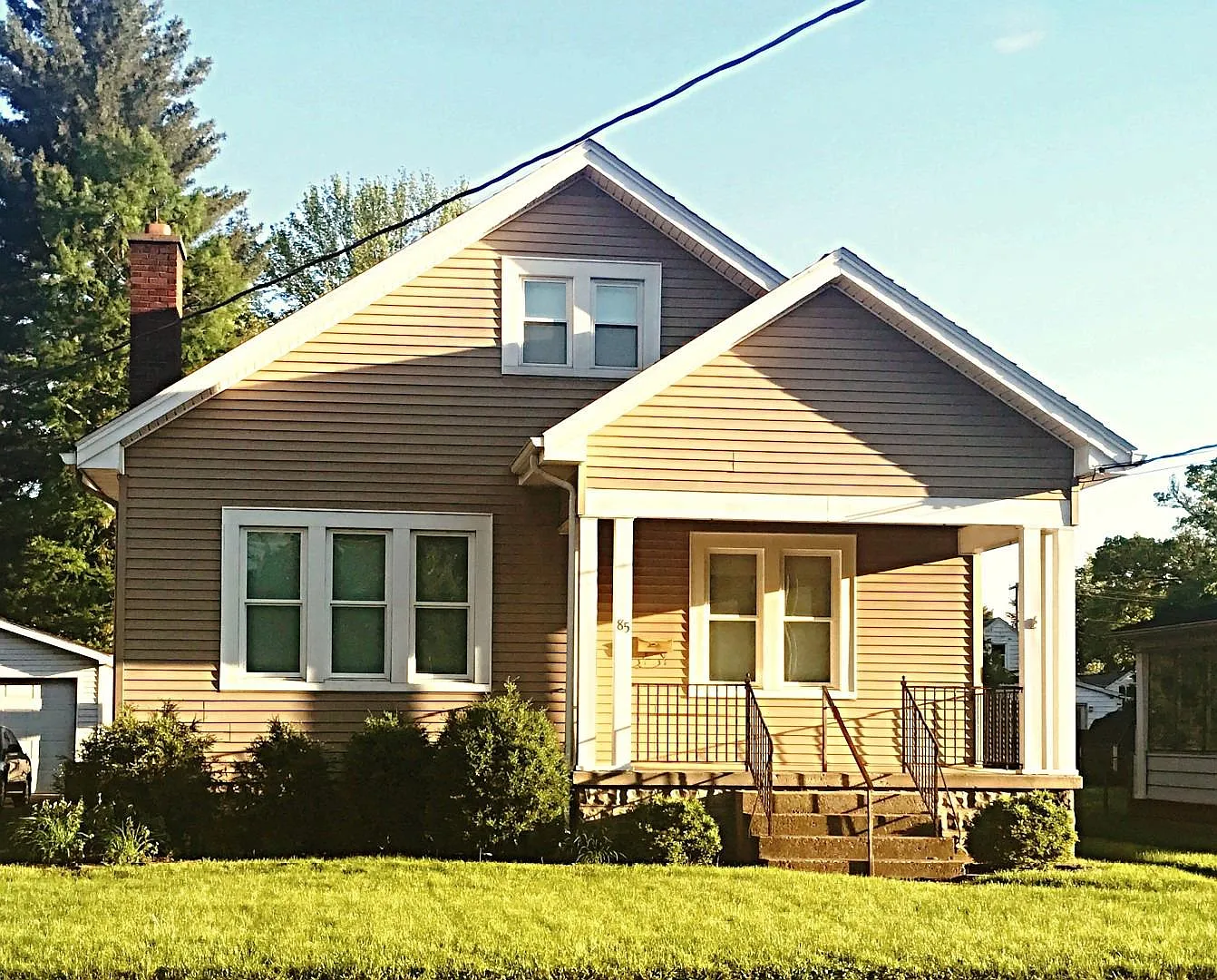 85 Tebbs Ave photo 1