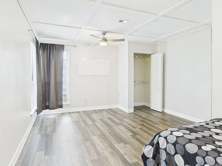 1336 Hunters Rd #C — Photo 15
