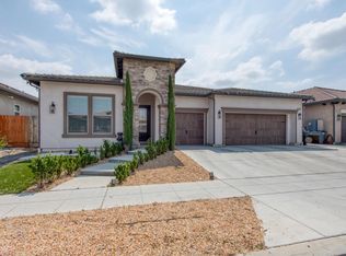 2744 N Burl Ave, Fresno, CA 93727