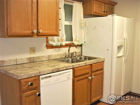 5th image of 2424 W 25th St