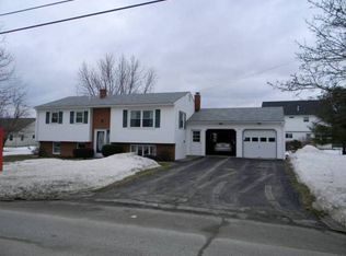 44 Clover Ln, Brewer, ME 04412