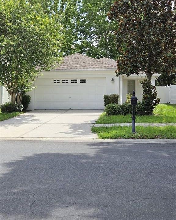 1st image of 10116 Perthshire Cir