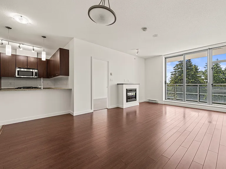 280 Ross Dr #1607 — Photo 2