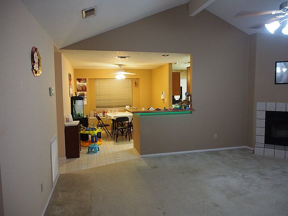 4th image of 2310 Barrington Place Dr