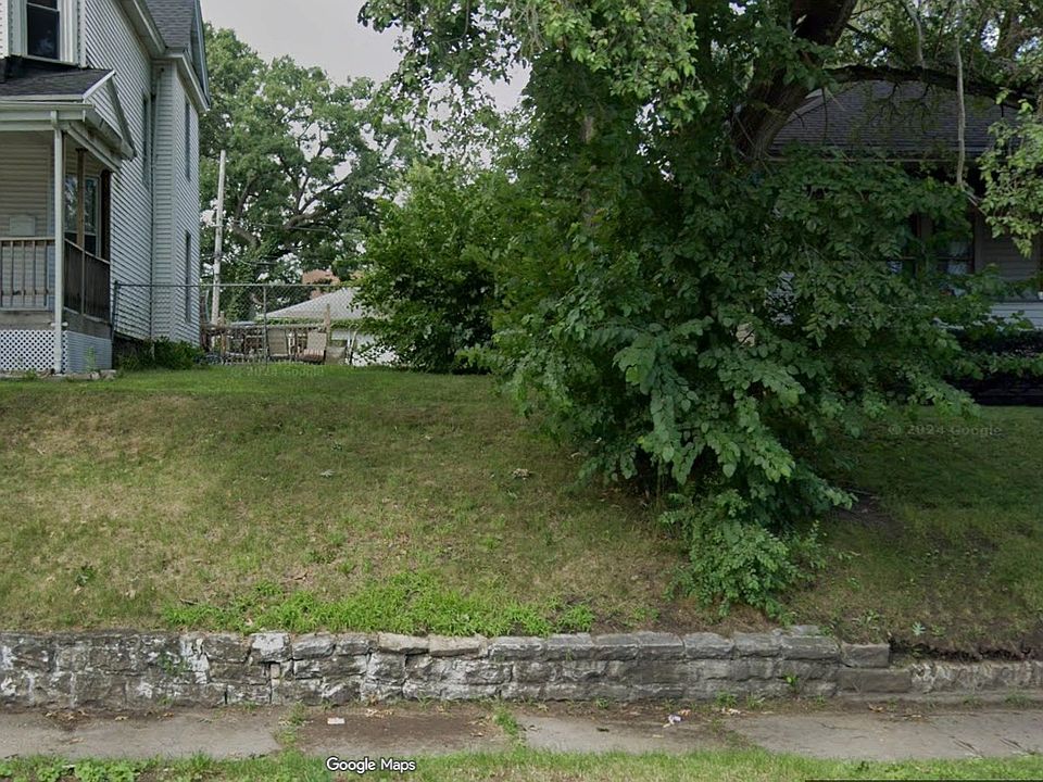 1st image of 12044 S Harvard Ave