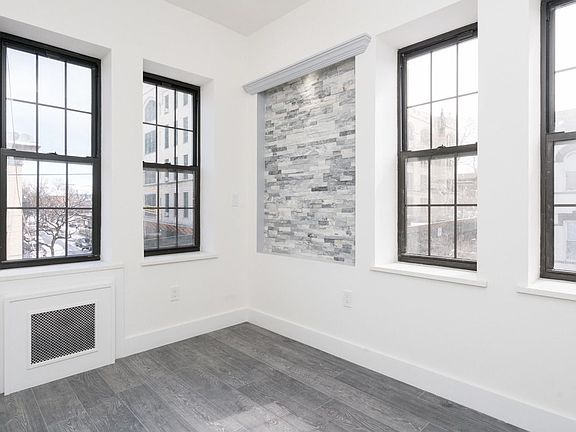 5th image of 60 Saint Nicholas Ave APT 1L