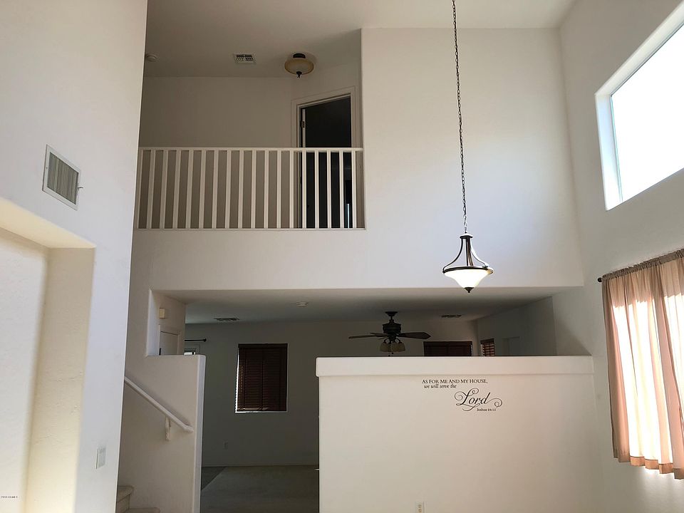 1st image of 1403 S Navajo Ln
