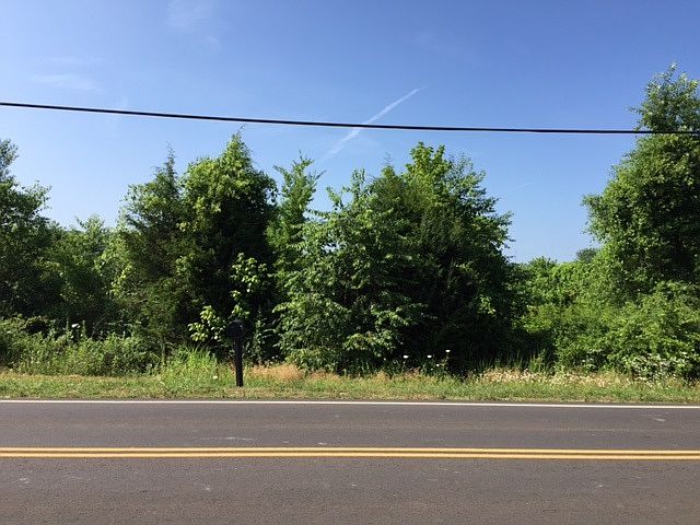 1st image of 611 Old Highway 68