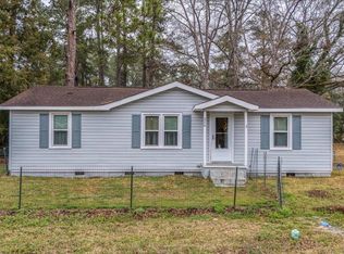206 Dukes St, Saint George, SC 29477
