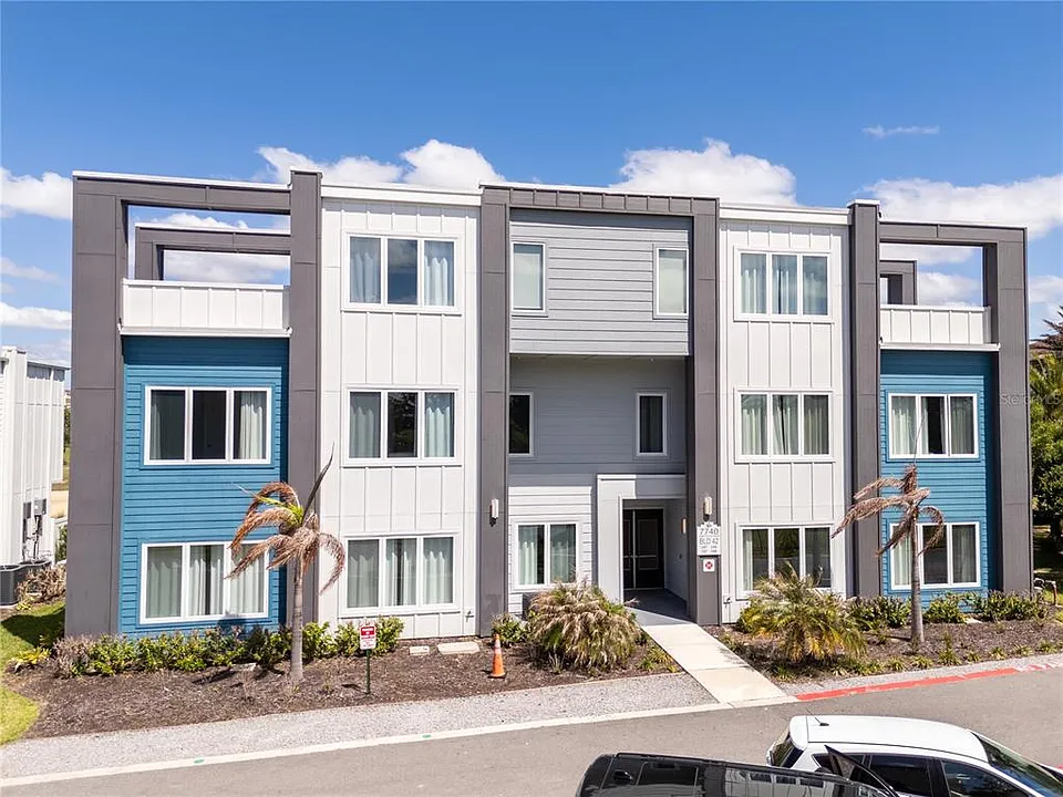 7740 Sandy Ridge Dr #247