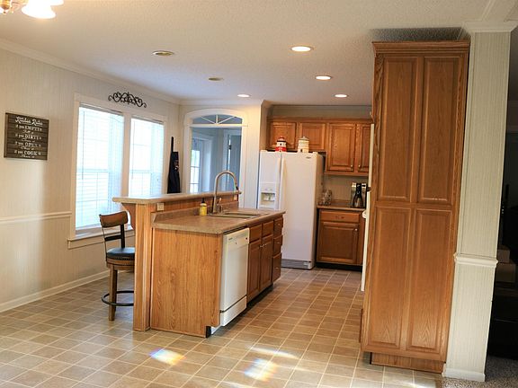 spacious kitchen