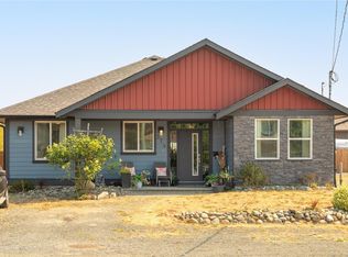 374 Shepherd Ave, Nanaimo, BC V9R 3X1