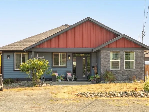 374 Shepherd Ave, Nanaimo, BC V9R 3X1