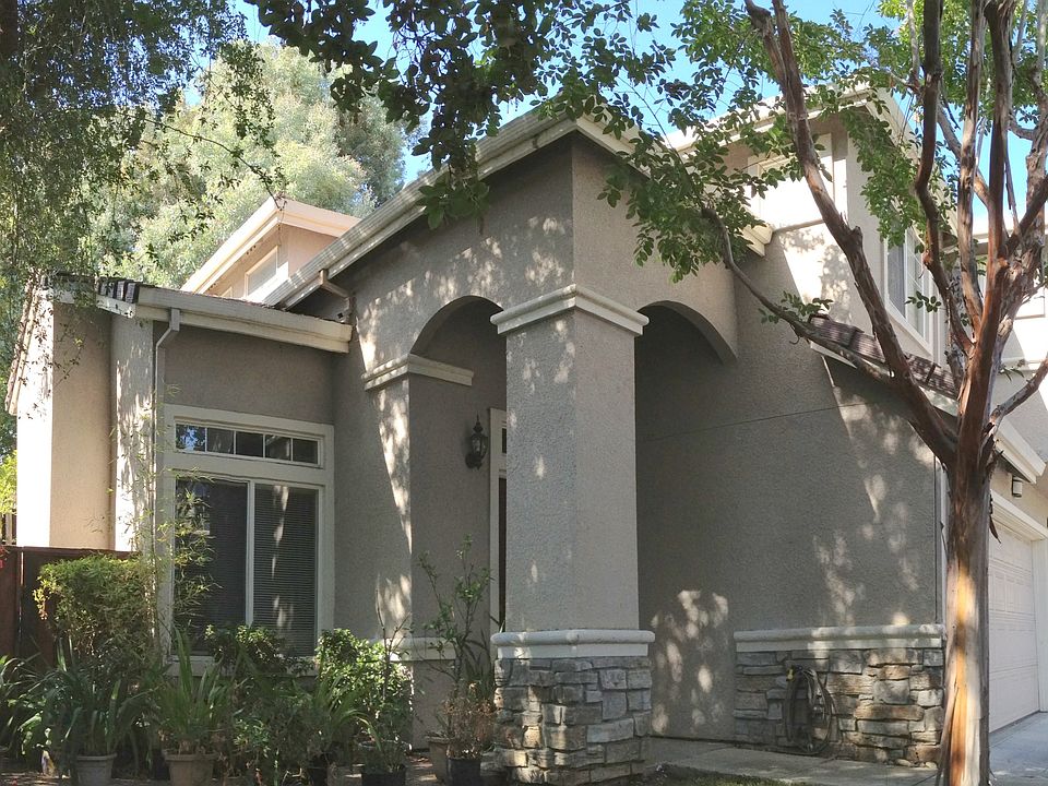 1st image of 3755 Versailles Ct