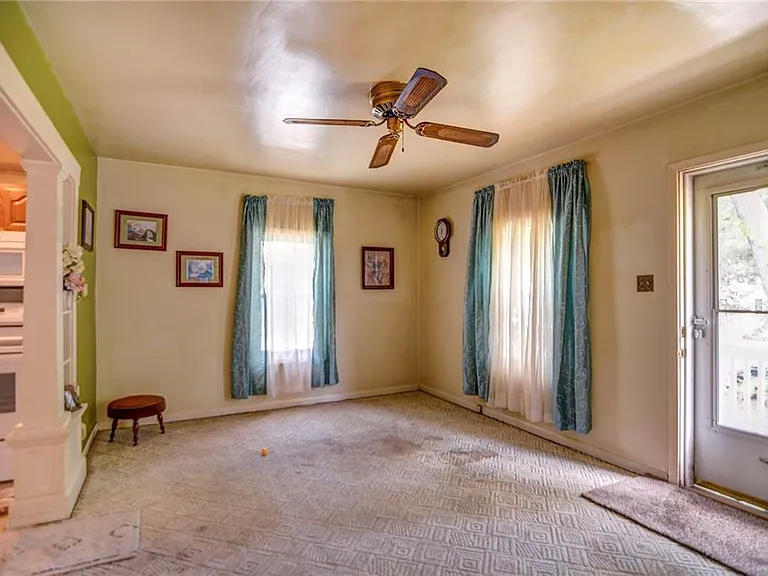 1739 N Gulick Ave — Photo 14