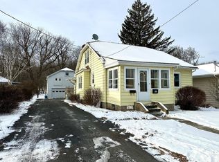 821 Union St, Hudson, NY 12534