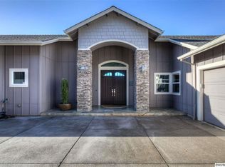 689 Sahalee Dr SE, Salem, OR 97306