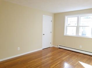 201 Arsenal St #1, Watertown, MA 02472