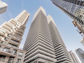 42 Charles St E