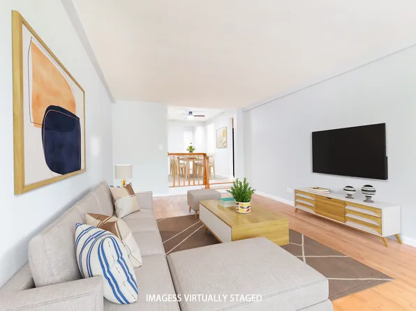 770 Ocean Parkway image 3 of 26