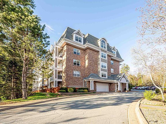 2nd image of 211 Hammonds Plains Rd #107