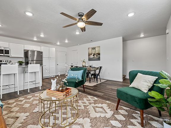 5th image of 16907 N Macabee Beach Ln