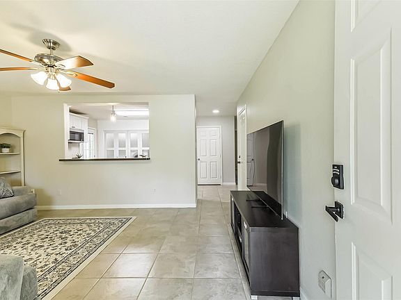 4th image of 1799 League Line Rd APT 6