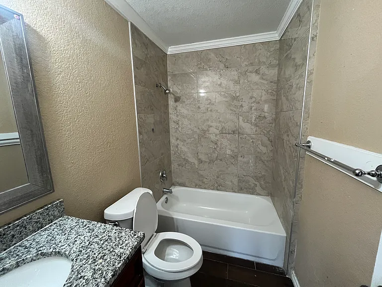 1103 Boling Brook St — Photo 8