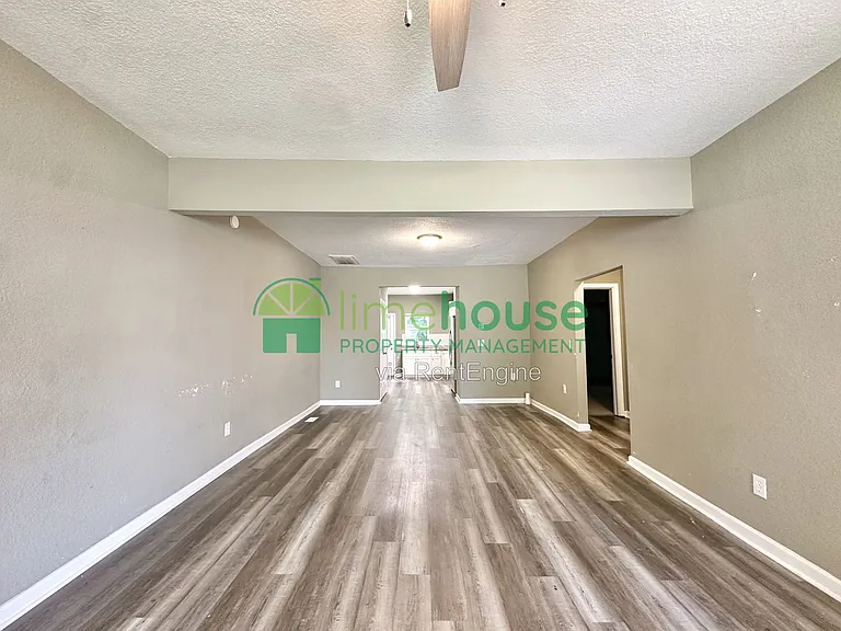 1904 Deep Creek Blvd — Photo 4
